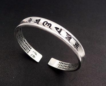 Bracelet Tibétain gravé "Om Mani Padme Hum" en argent 999