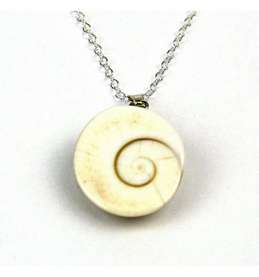 Collier avec pendentif coquillage oeil de Sainte Lucie / Oeil de Shiva