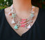 Collier multirangs bohème boho gipsy avec pompons et perles