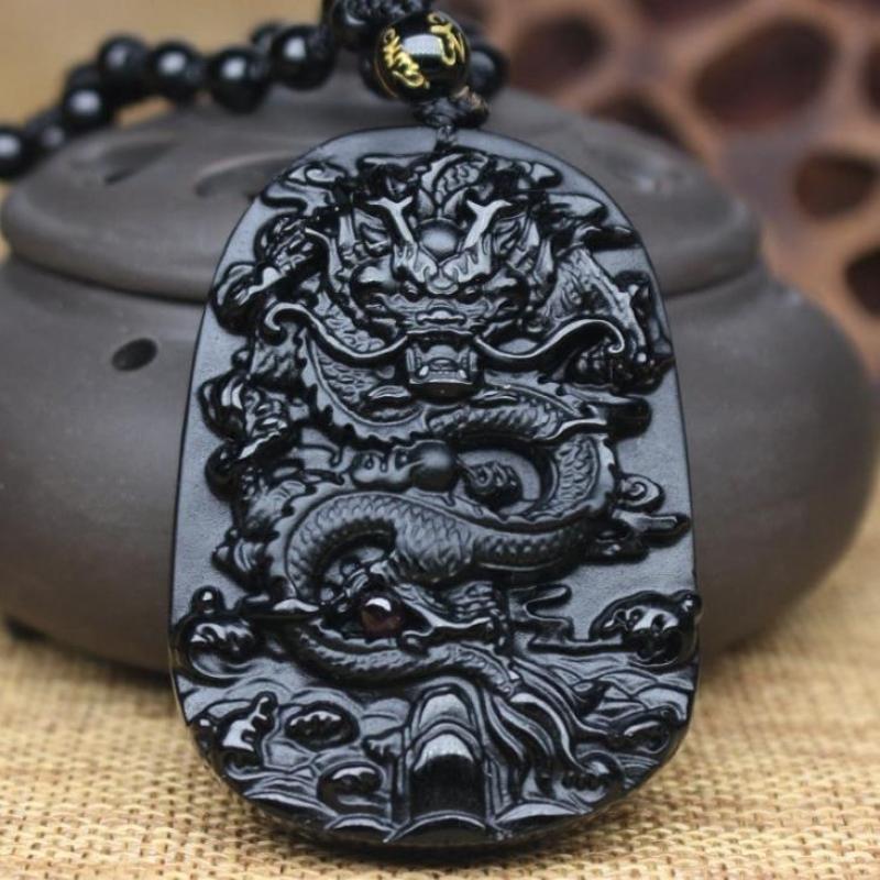 Collier avec pendentif Dragon en Obsidienne Noire