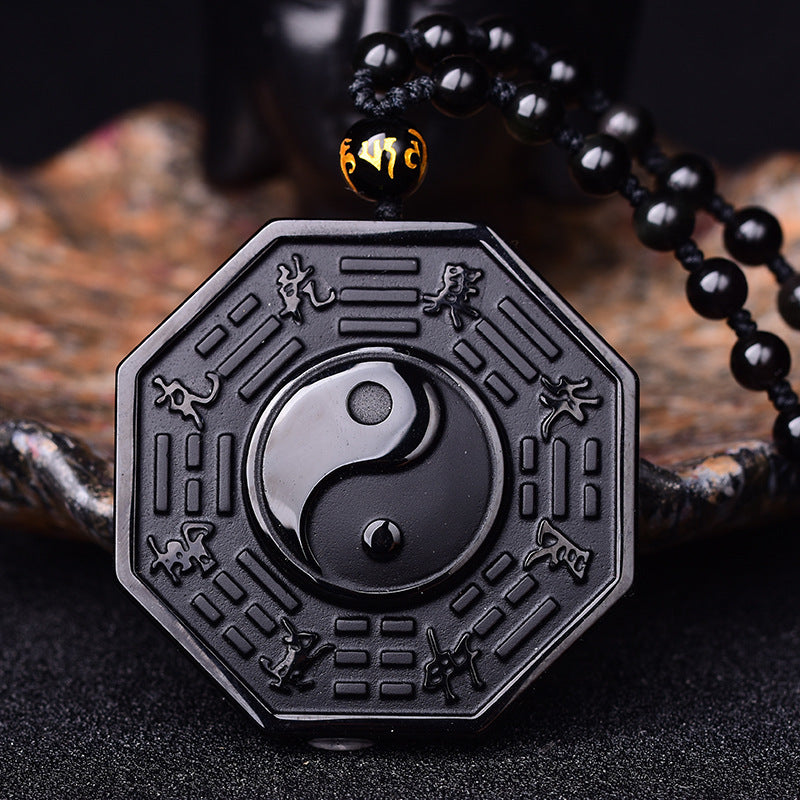 Collier pendentif Bagua Yin Yang en obsidienne noire véritable