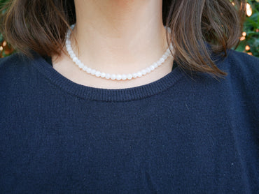 Collier / Ras de cou en Pierre de Lune. Perles de 6 mm.