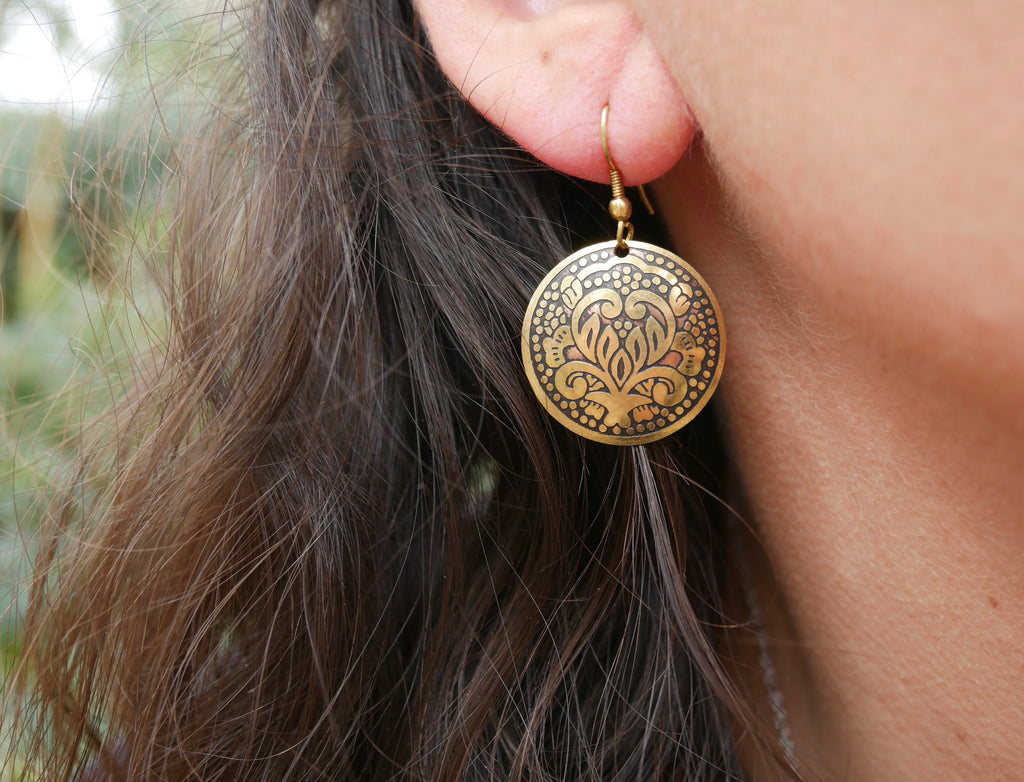 Boucles d'oreilles Puri orientales artisanat Inde