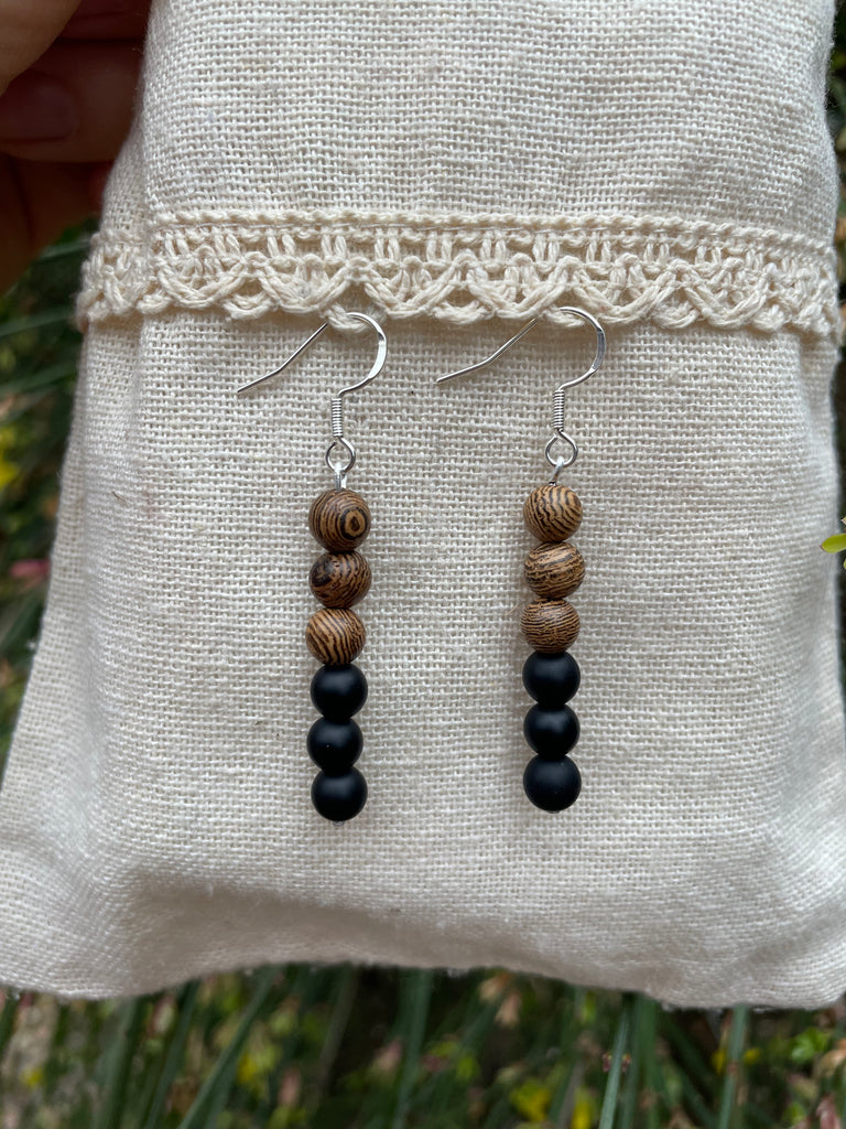 Boucles d'oreilles pendantes en Agate noire mate et bois Wengé