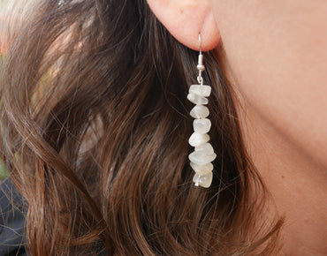 Boucles d'oreilles en chips de pierre naturelle - Pierre de Lune de Tanzanie