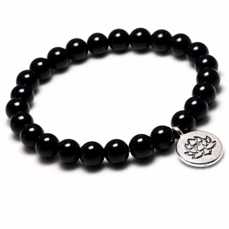 Bracelet Mala Tibétain en Onyx naturel 8 mm et breloque Lotus