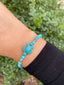 Bracelet chaîne en pierre véritable Howlite turquoise + tortue de mer