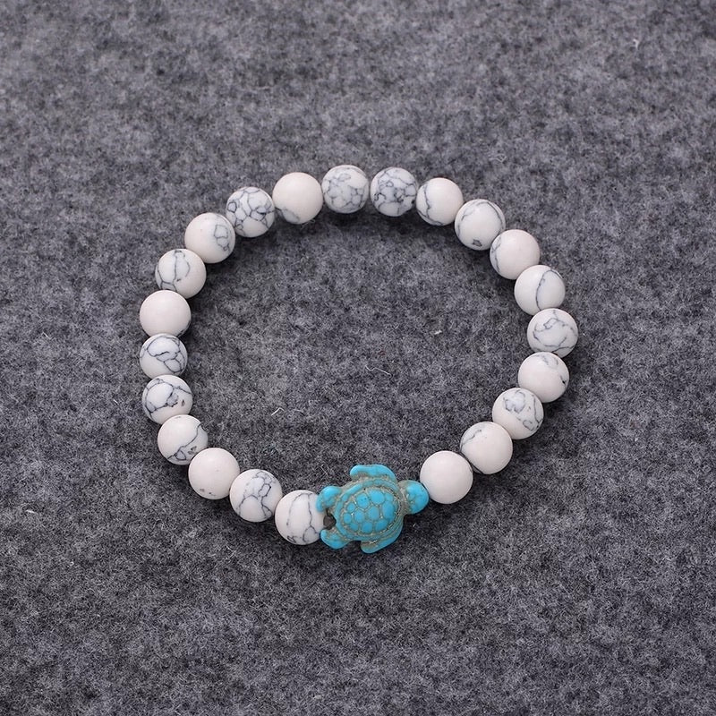 Bracelet en pierre véritable Howlite Blanche 8 mm + tortue Amérindienne en Turquoise