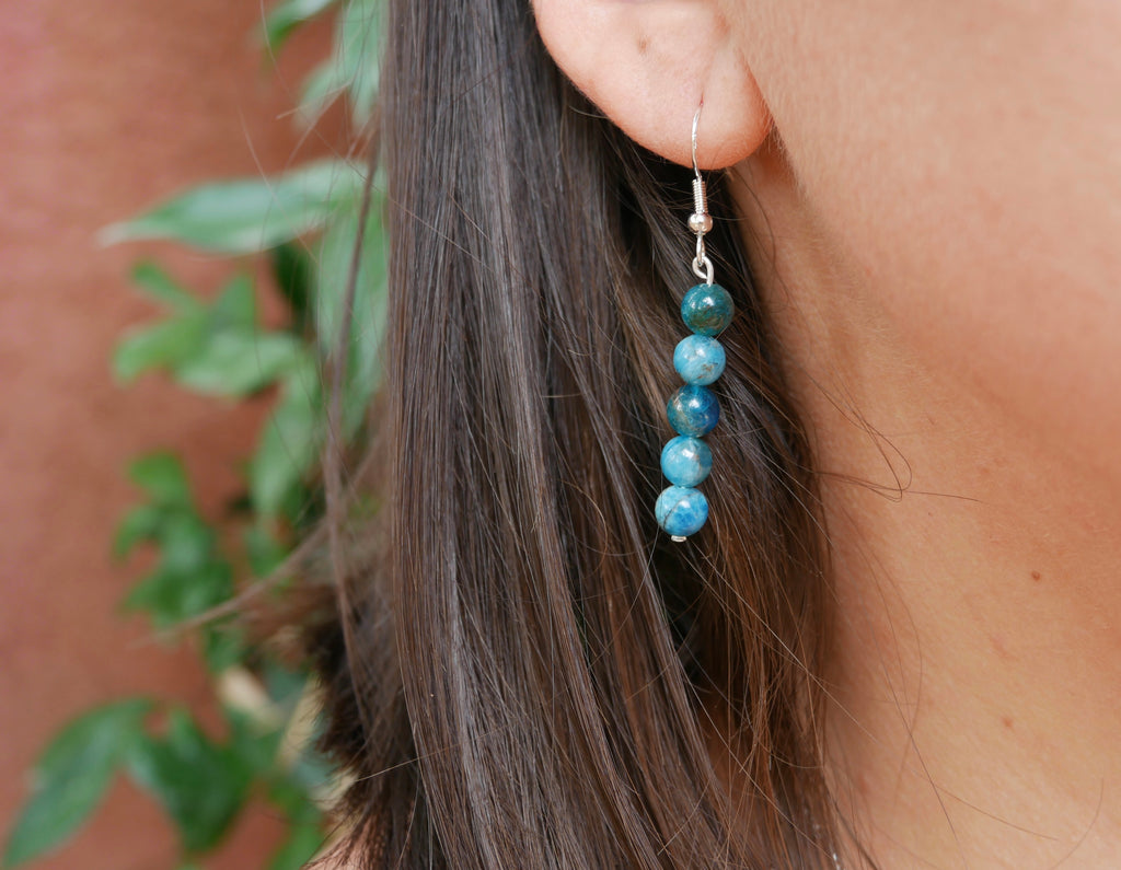 Boucles d'oreilles pendantes en Apatite naturelle