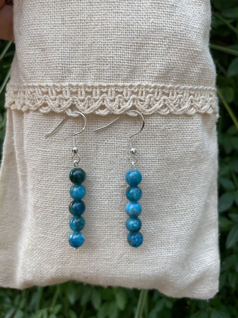 Boucles d'oreilles pendantes en Apatite naturelle