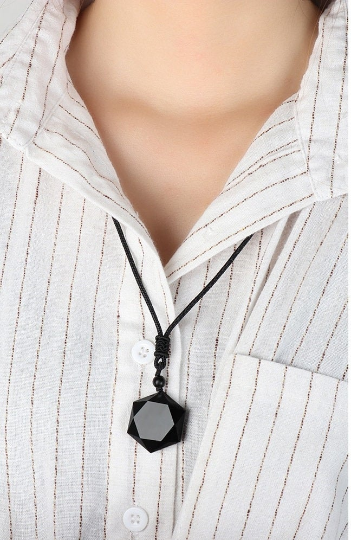 Collier pendentif hexagonal étoile en obsidienne talisman protection